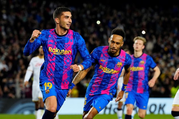 ferran torres pierre emerick aubameyang fcbarcelona gol europa league EFE