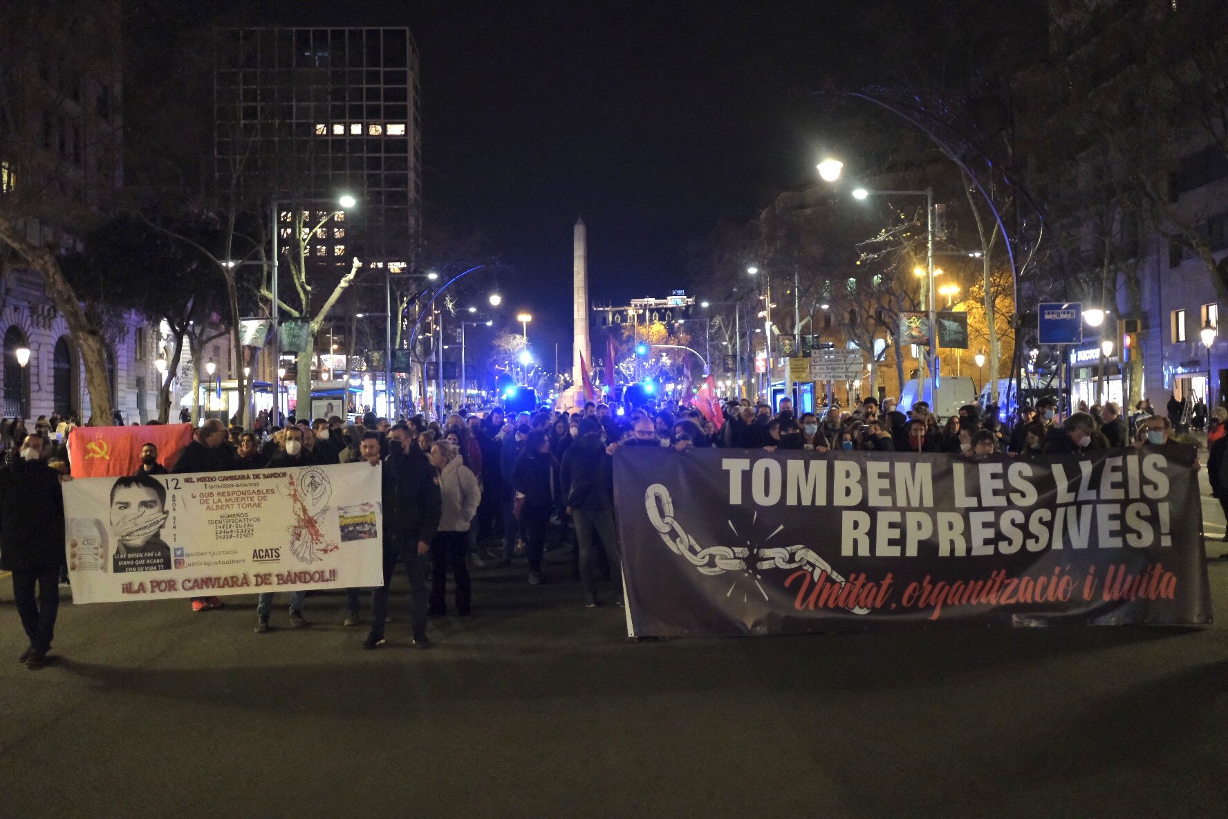 manifestacio jardines pequeños de gracia pablo hasel - carlos baglietto