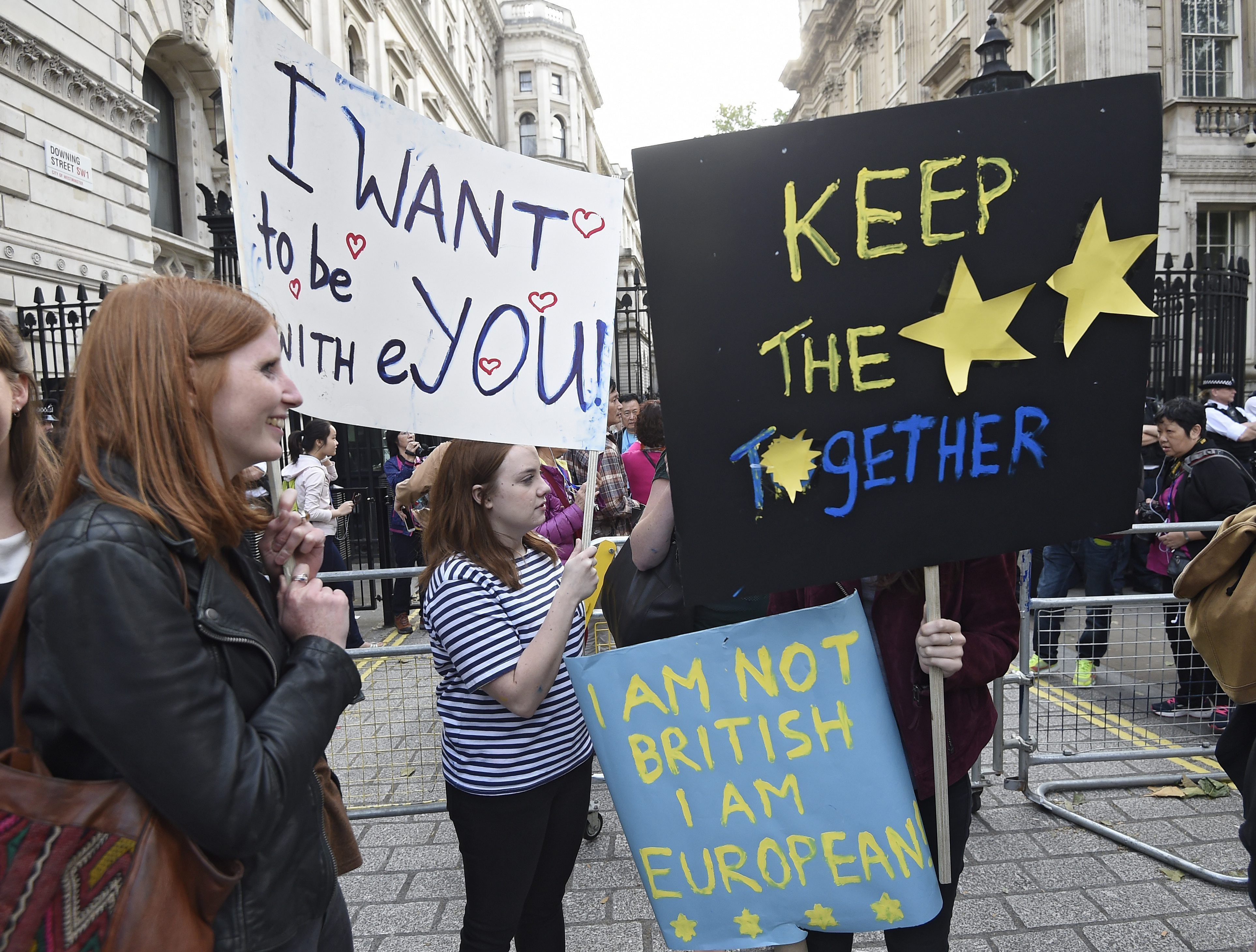 La ressaca 'postBrèxit' amenaça la pau social i la unitat del Regne Unit