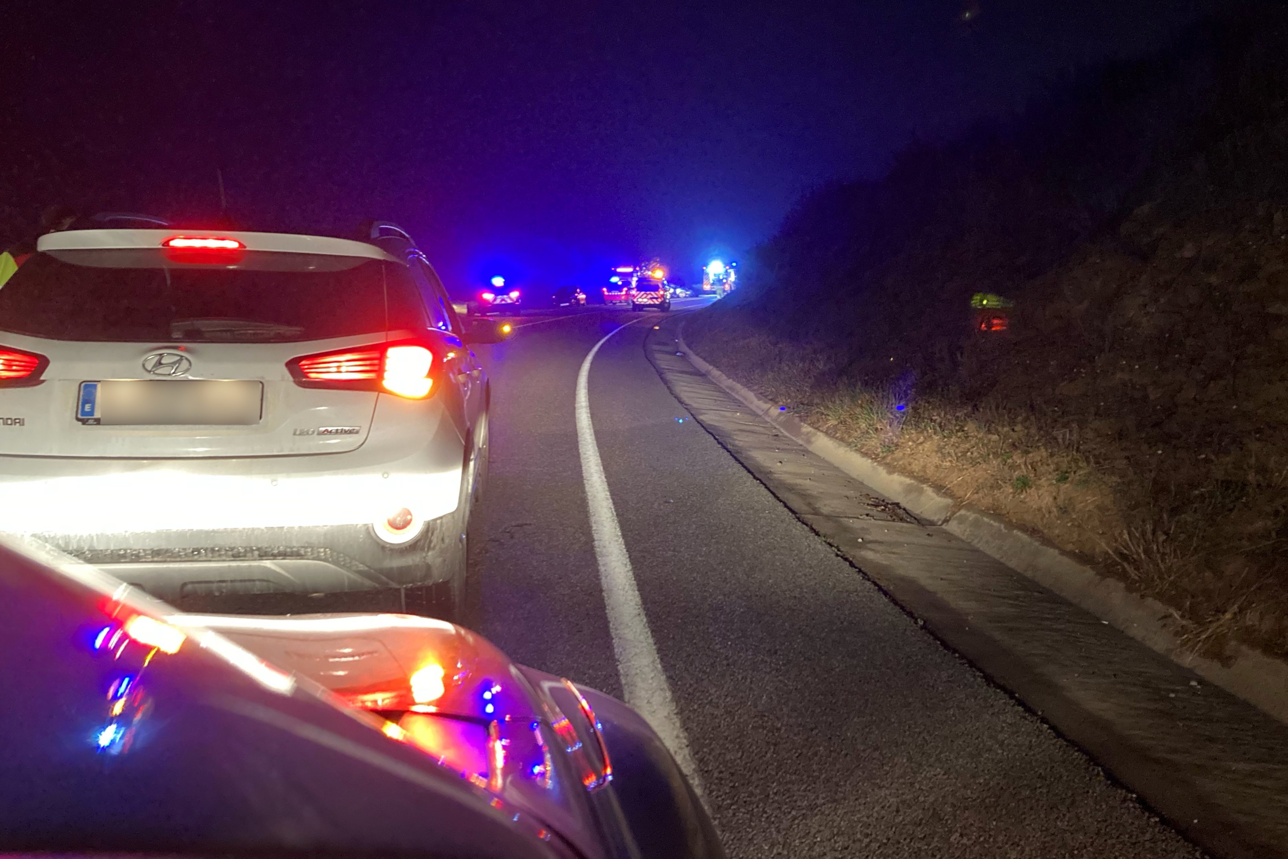 Atropellos, drogados y salidas de vía: cinco muertos en dos días en las carreteras catalanas