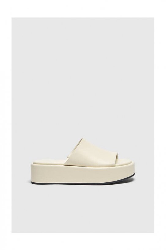 Sandàlies de Pull&Bear