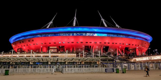 The conflict between Russia and Ukraine reaches football and threatens the Champions League