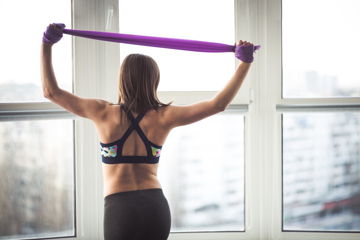 Hacer pilates en casa es posible con este material a tu alcance