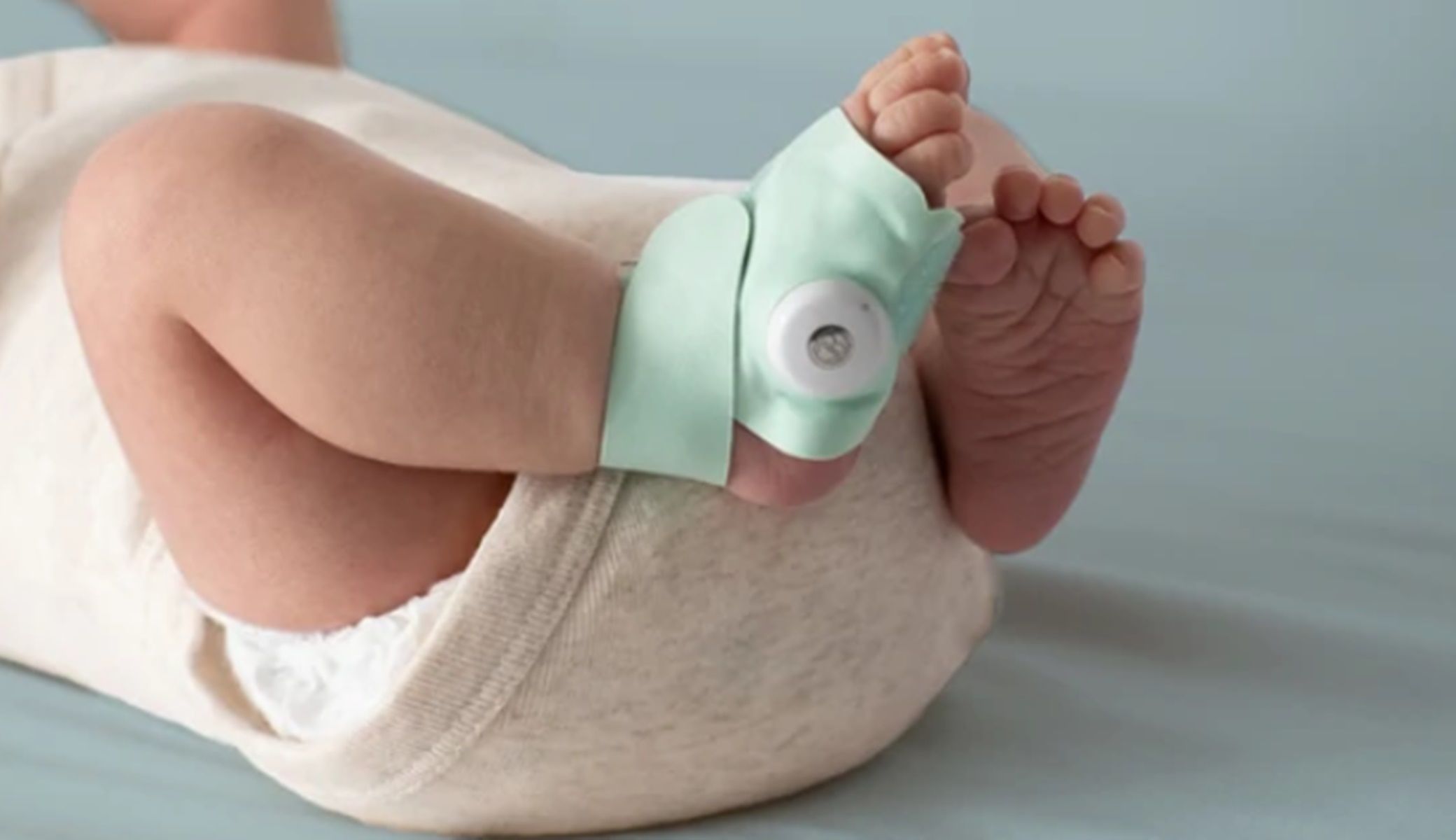 Un nuevo calcetín inteligente para bebés monitoriza su estado de salud las 24 horas