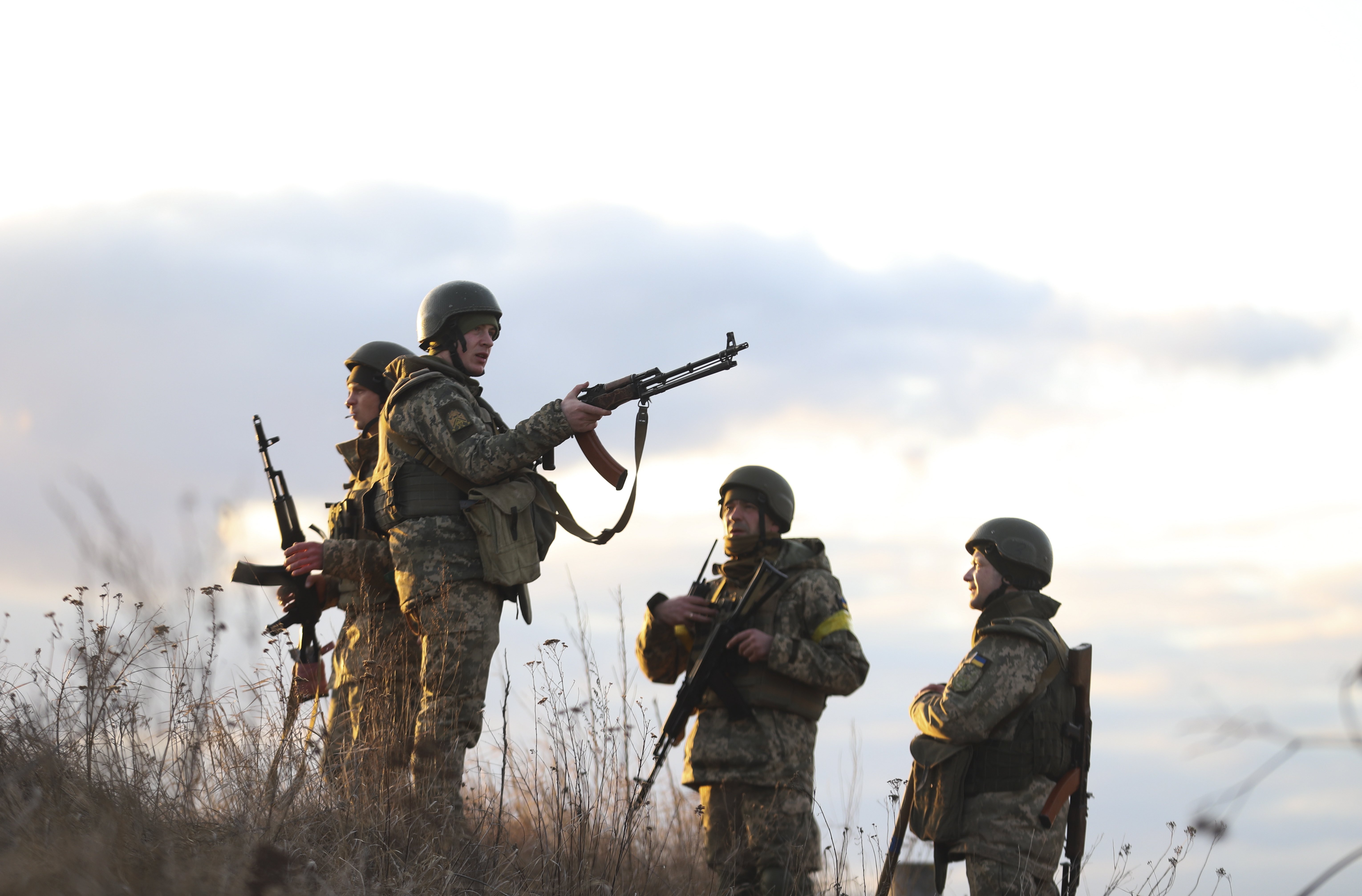 Ucrania ofrece amnistía total y dinero a los soldados de Rusia que se rindan