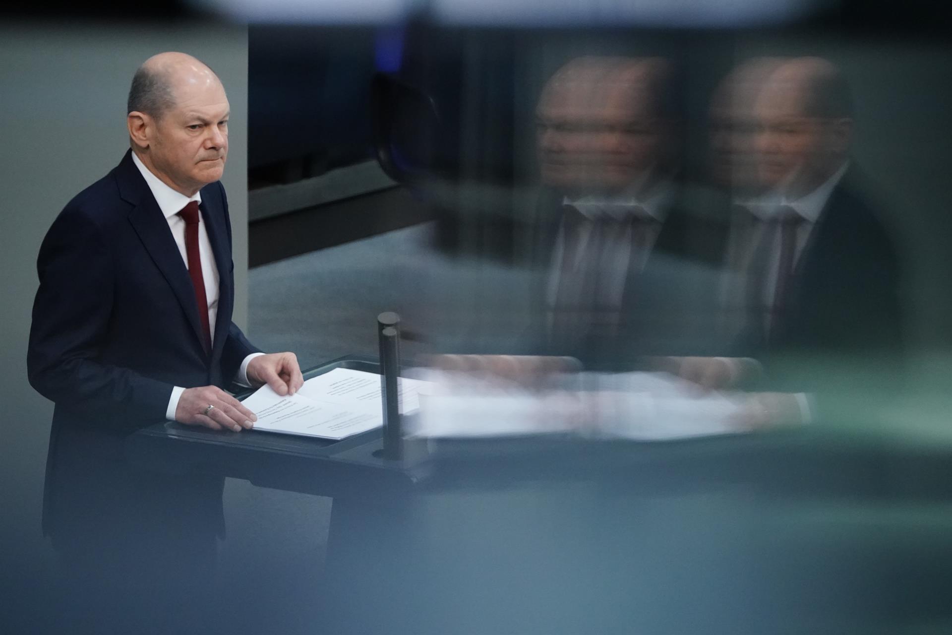 Scholz pide a Alemania que se prepare para un posible corte del gas ruso