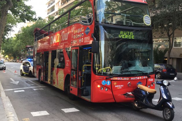 bus turístic moto Víctor Costa