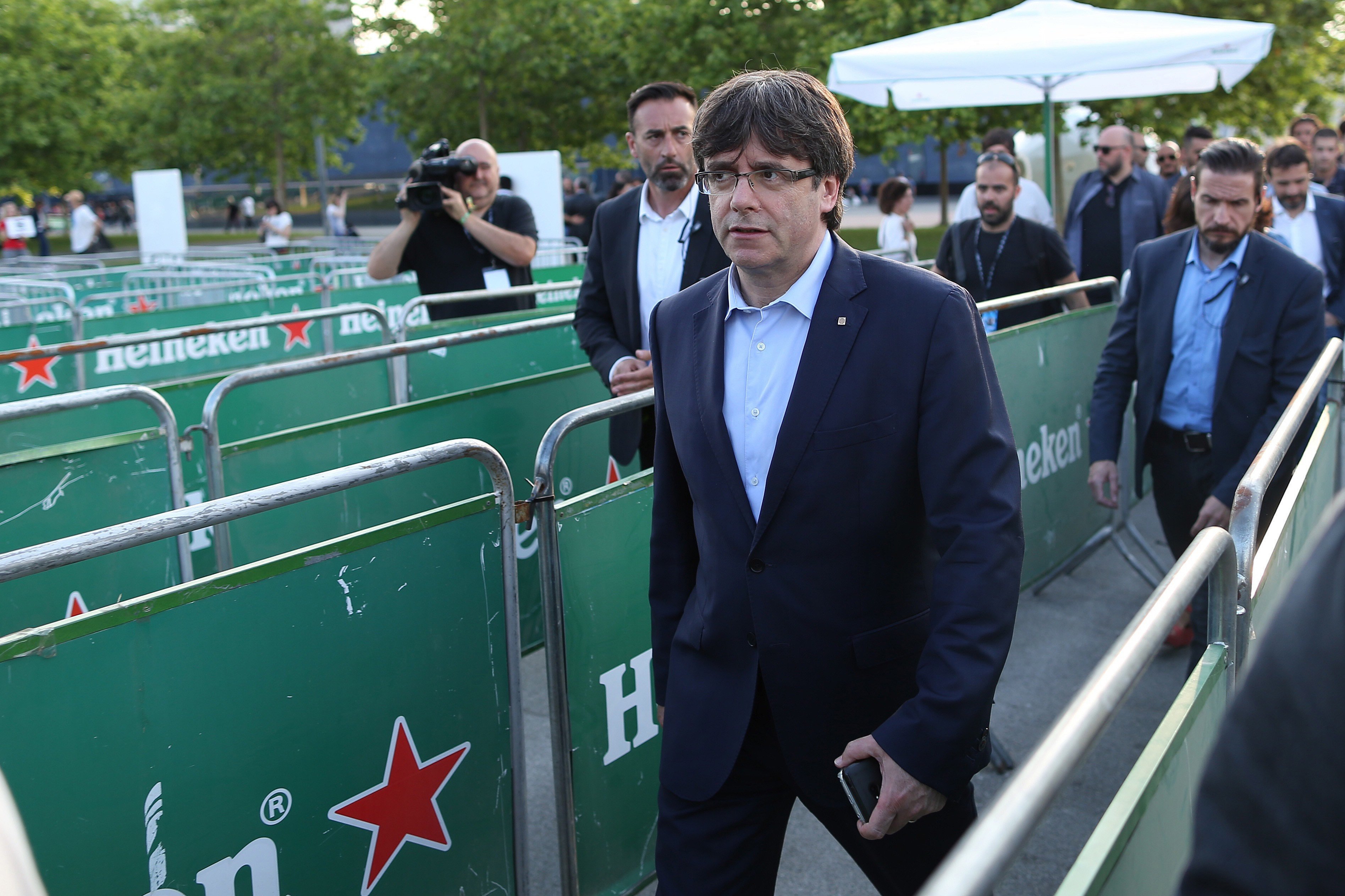 Puigdemont, "totalment disposat" a un cara a cara amb Rajoy