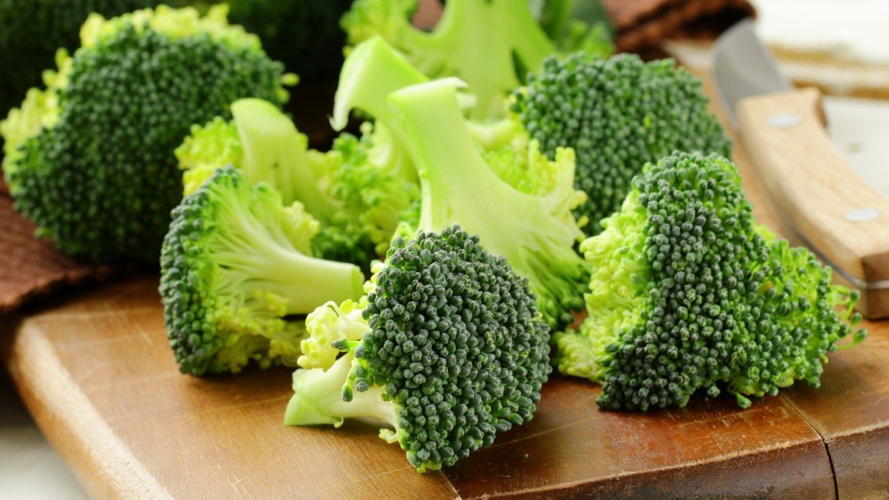 Una hortaliza que nos ayuda a bajar de peso y con un sinfín de nutrientes