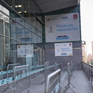 Punto de vacunación contra covid en Madrid   Europa Press