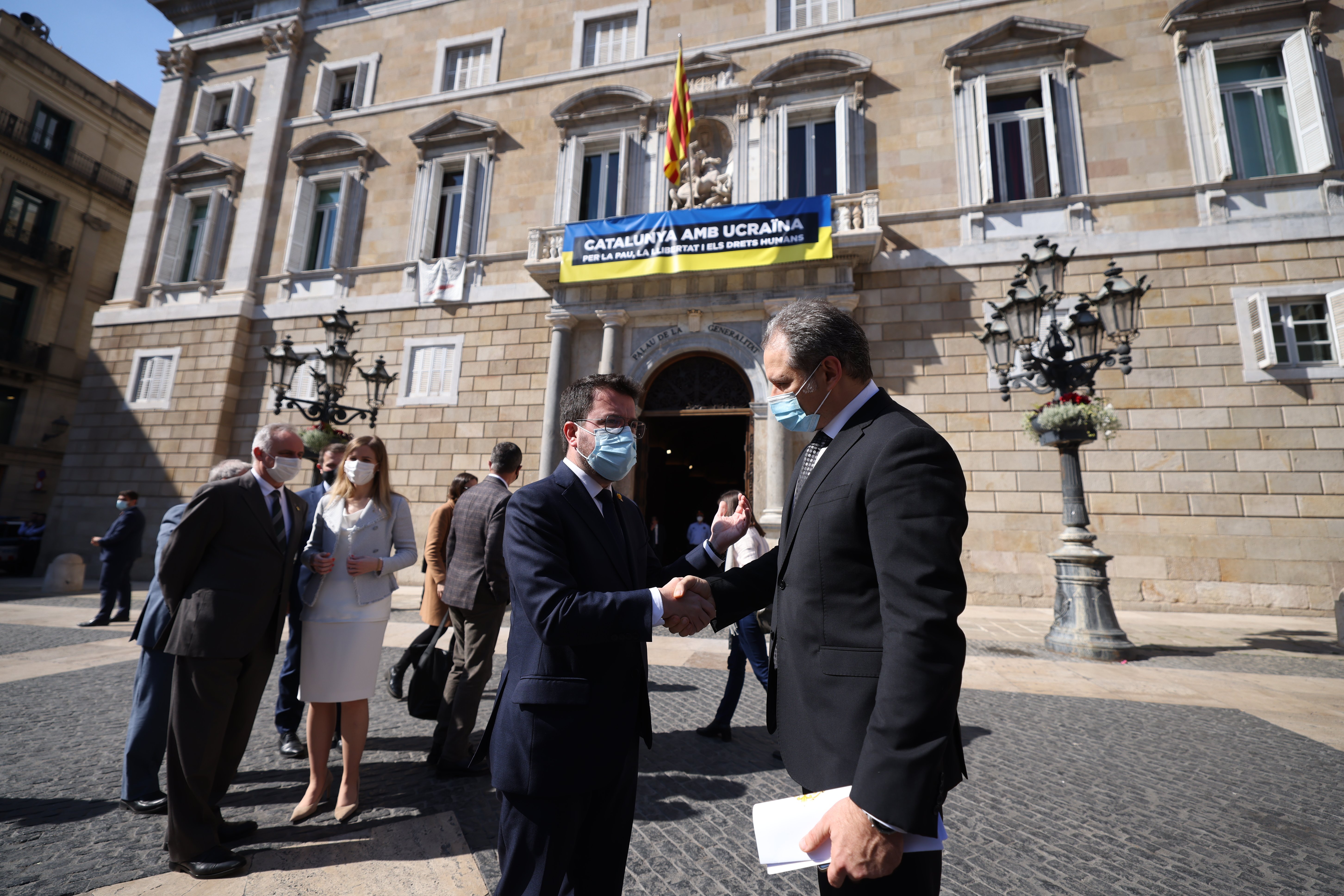 Apoyo del Govern a Ucrania: "Catalunya volverà a mostrar que es tierra de acogida"