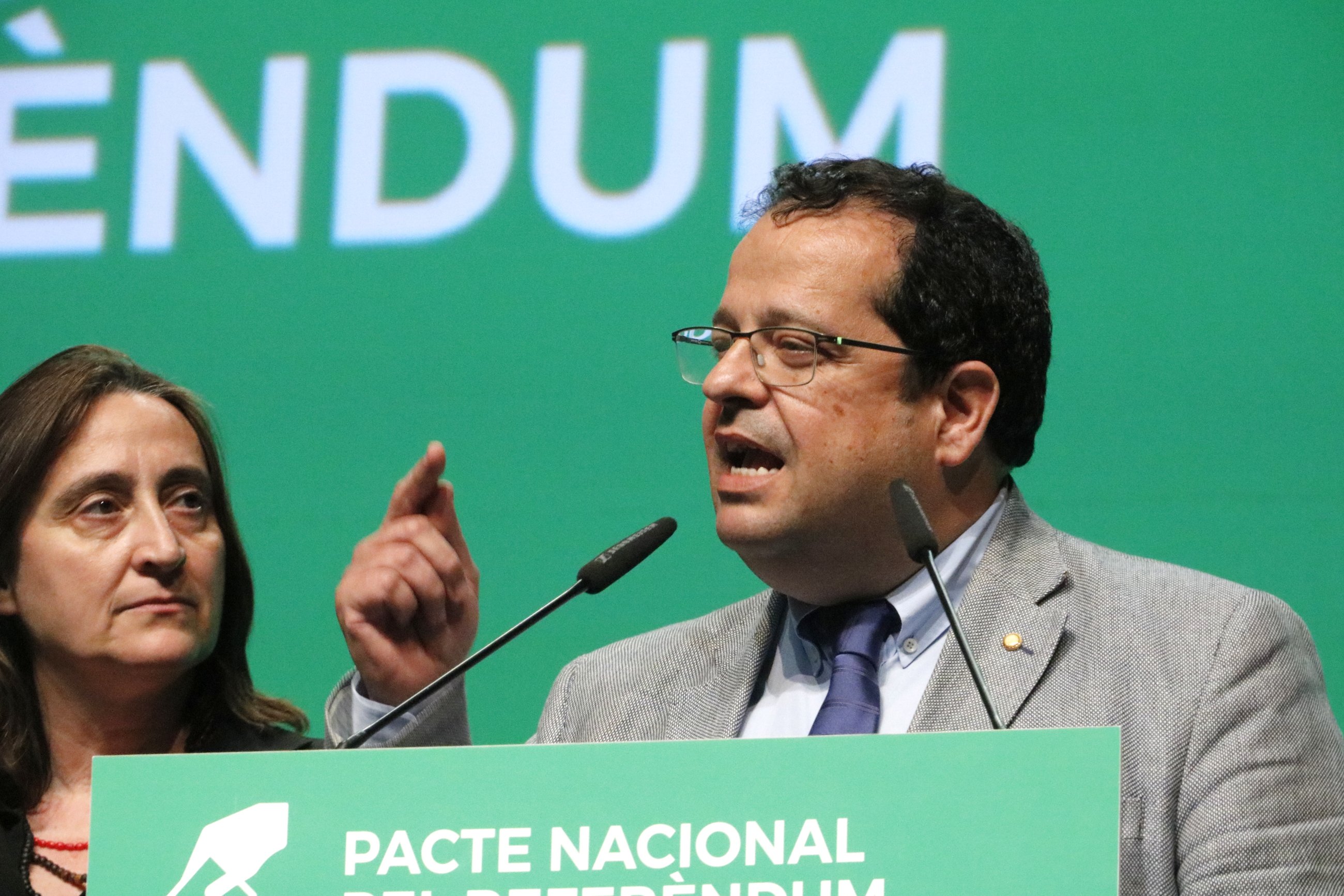 La Guàrdia Civil cita a declarar l'exportaveu del Pacte pel referèndum, Joan Ignasi Elena