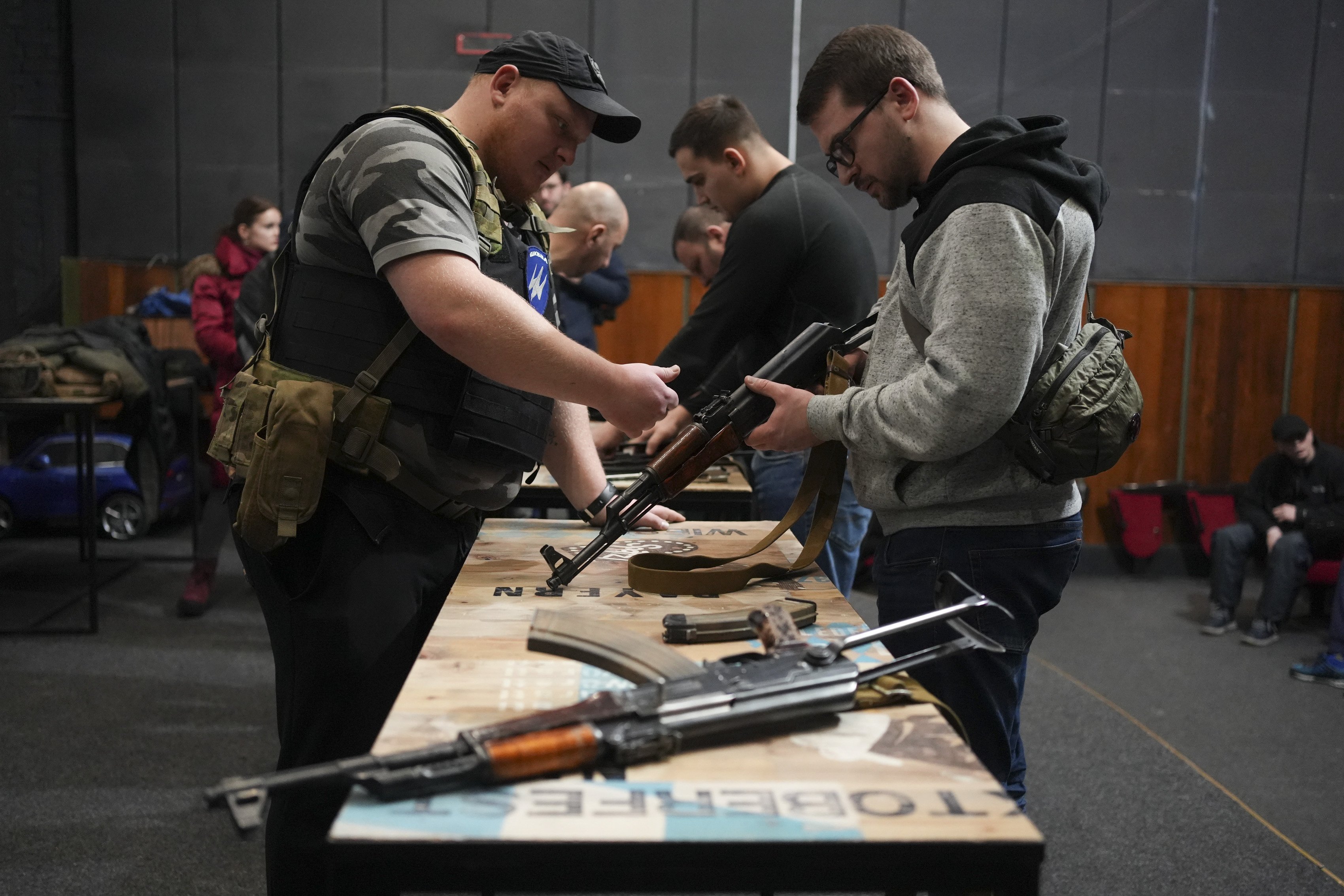 Militares británicos entrenan soldados ucranianos en Kyiv