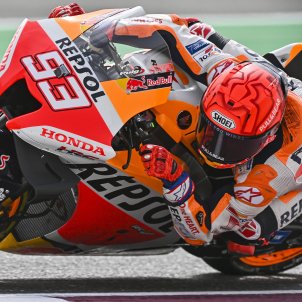 Marc Márquez, desesperado con el problema de la Honda que lo puede condenar en Moto GP. Se ha visto en Qatar
