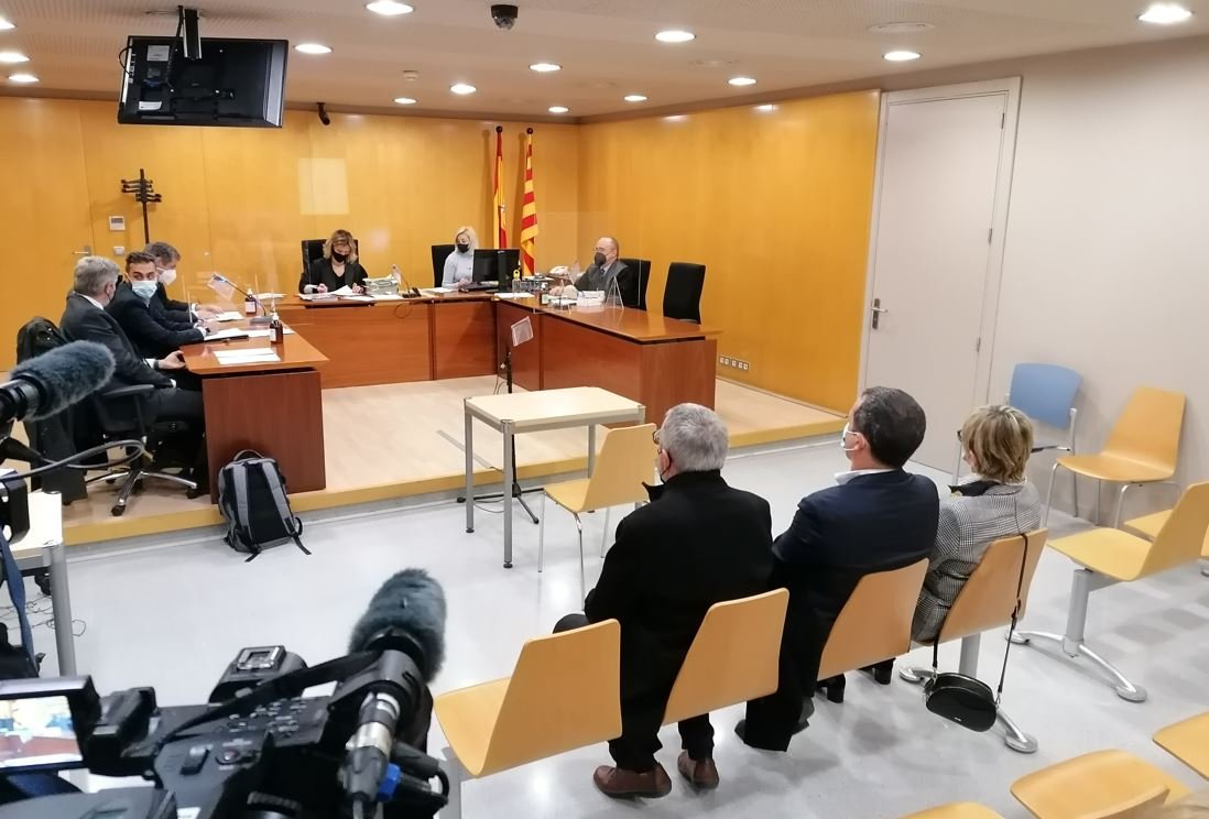 Més entrebancs en el judici per l'expulsió de policies d'un hotel de Pineda l'1-O