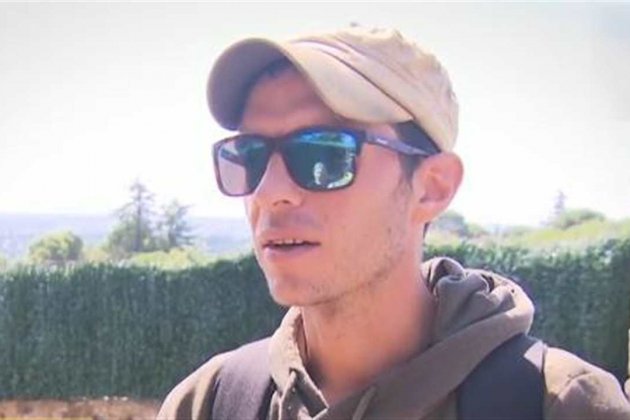 Camilo Blanes atiendo a la prensa 