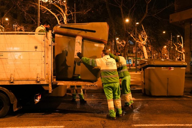 nuevos contenedores basura barcelona foto ajbcn 1