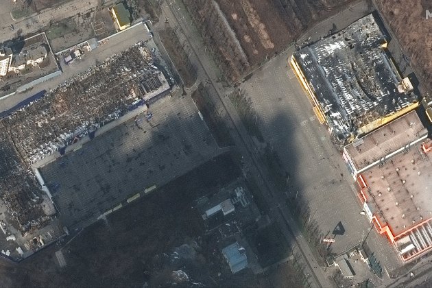 Centro comercial de Mariúpol despues de bombardeo   Maxar