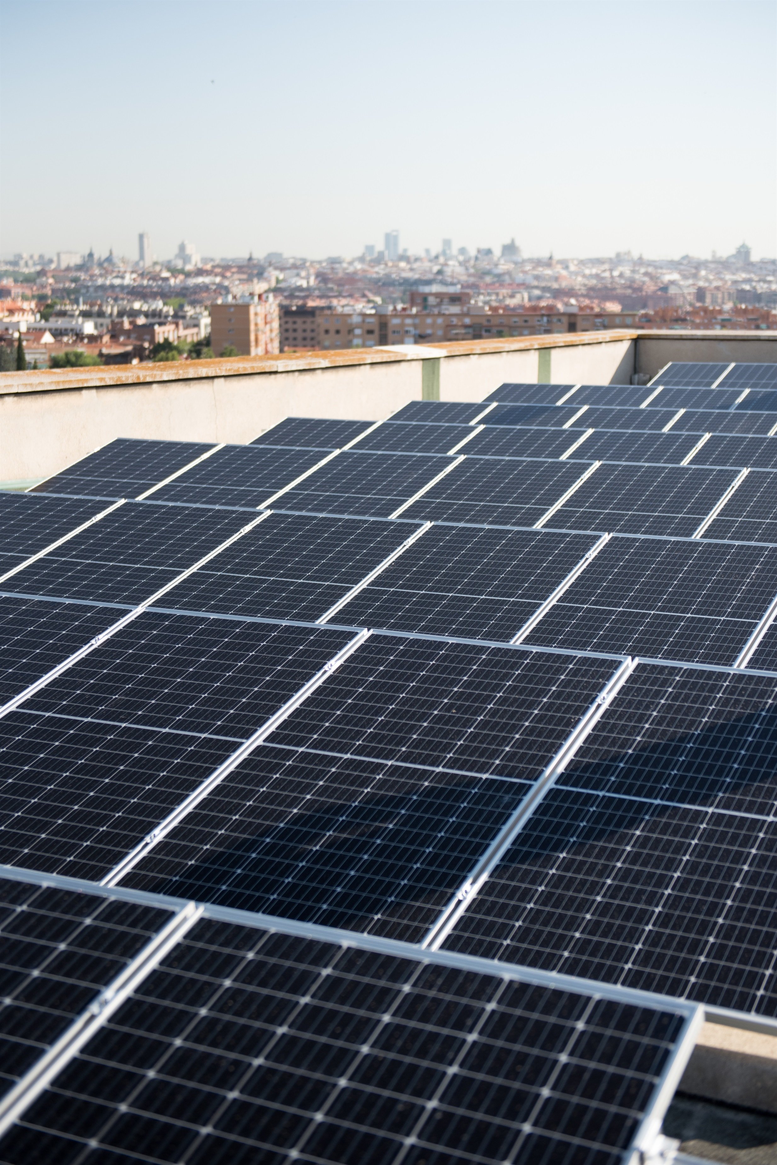 Repsol y Telefónica se alían para impulsar el autoconsumo fotovoltaico
