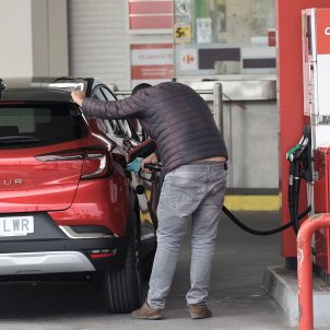 Combustible coche gasolinera cepsa - Eduardo Parra / Europa Press
