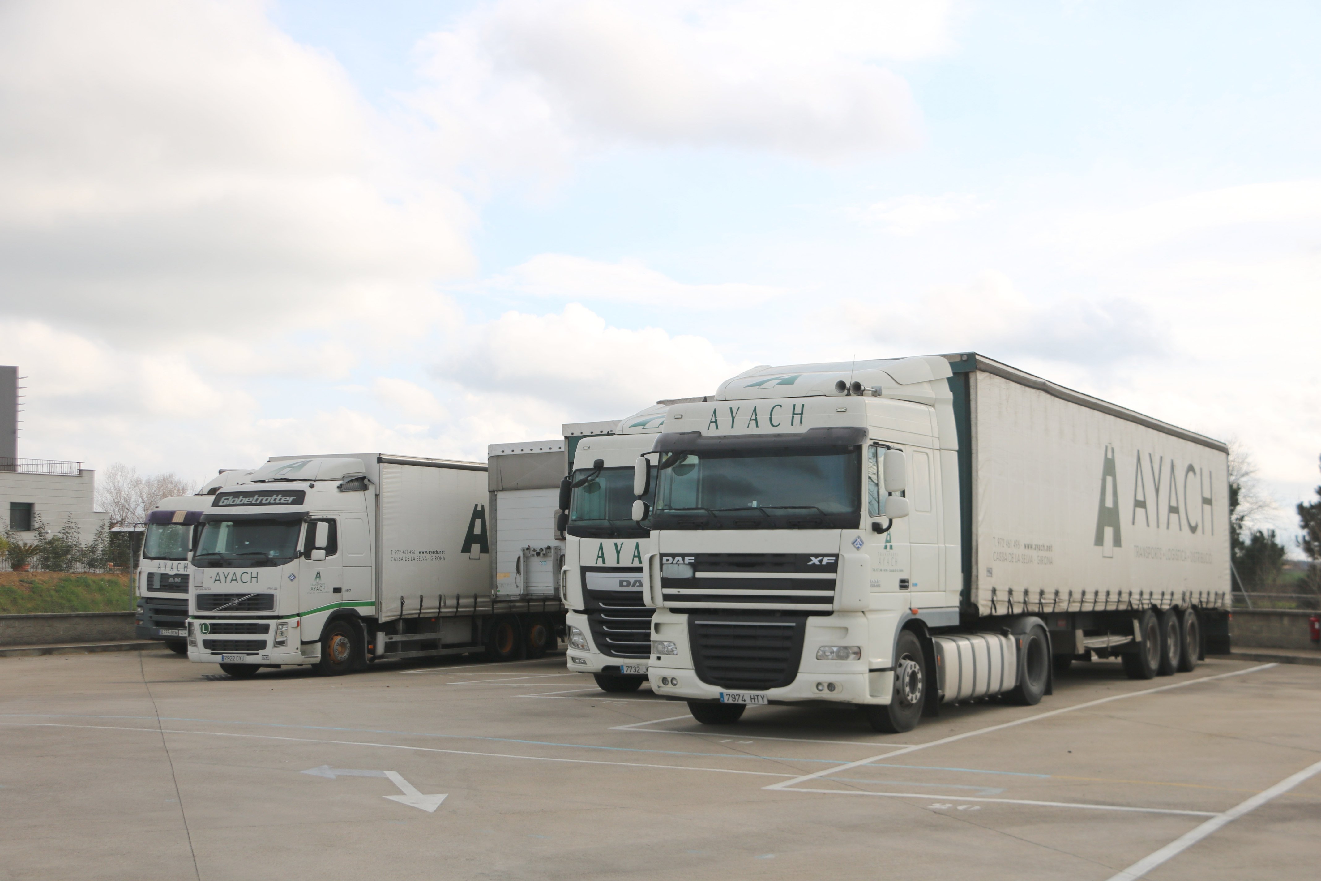 Els petits transportistes convoquen una aturada davant l'augment dels preus