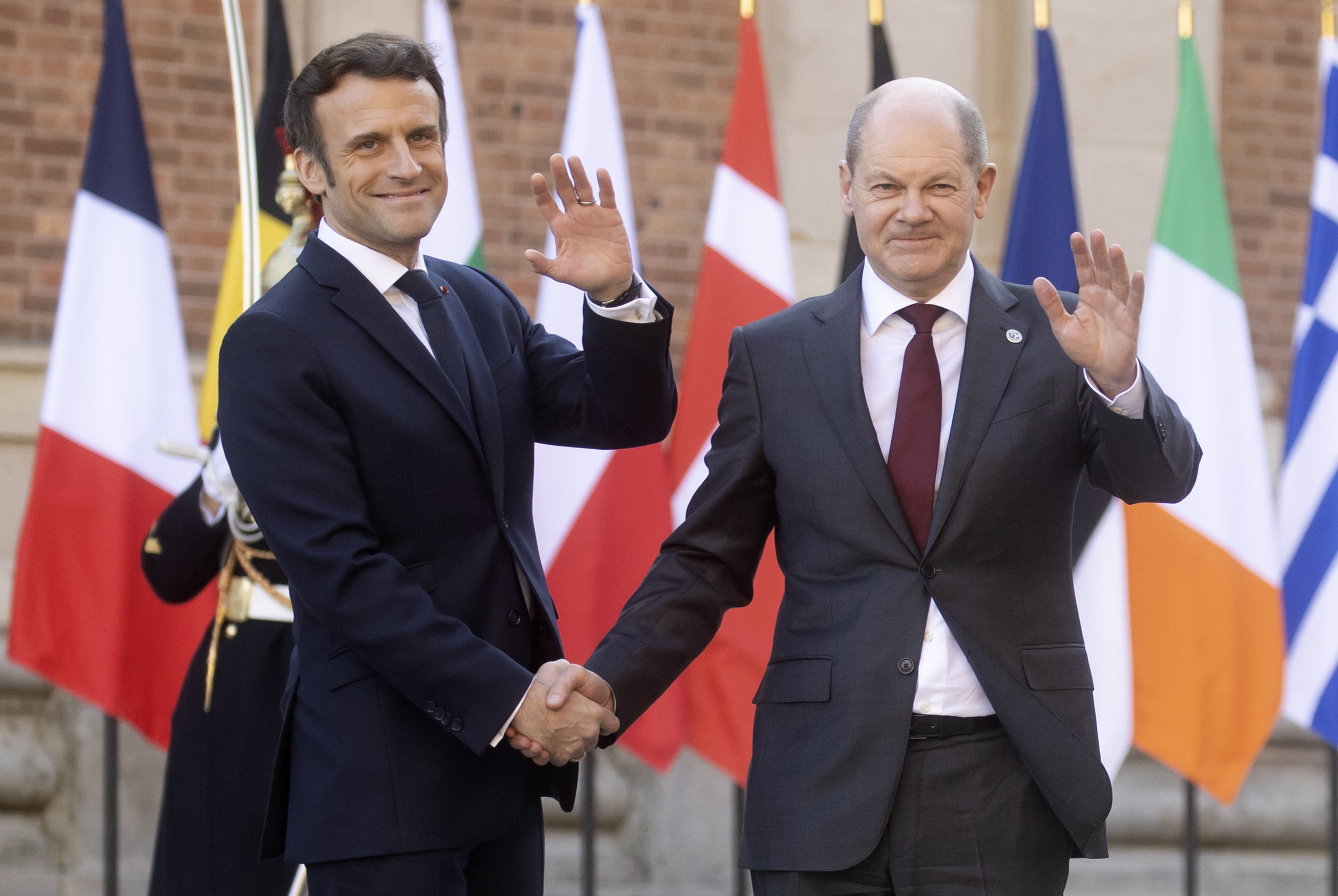 Sigue sin haber entendimiento entre Francia y Alemania después del encuentro en París