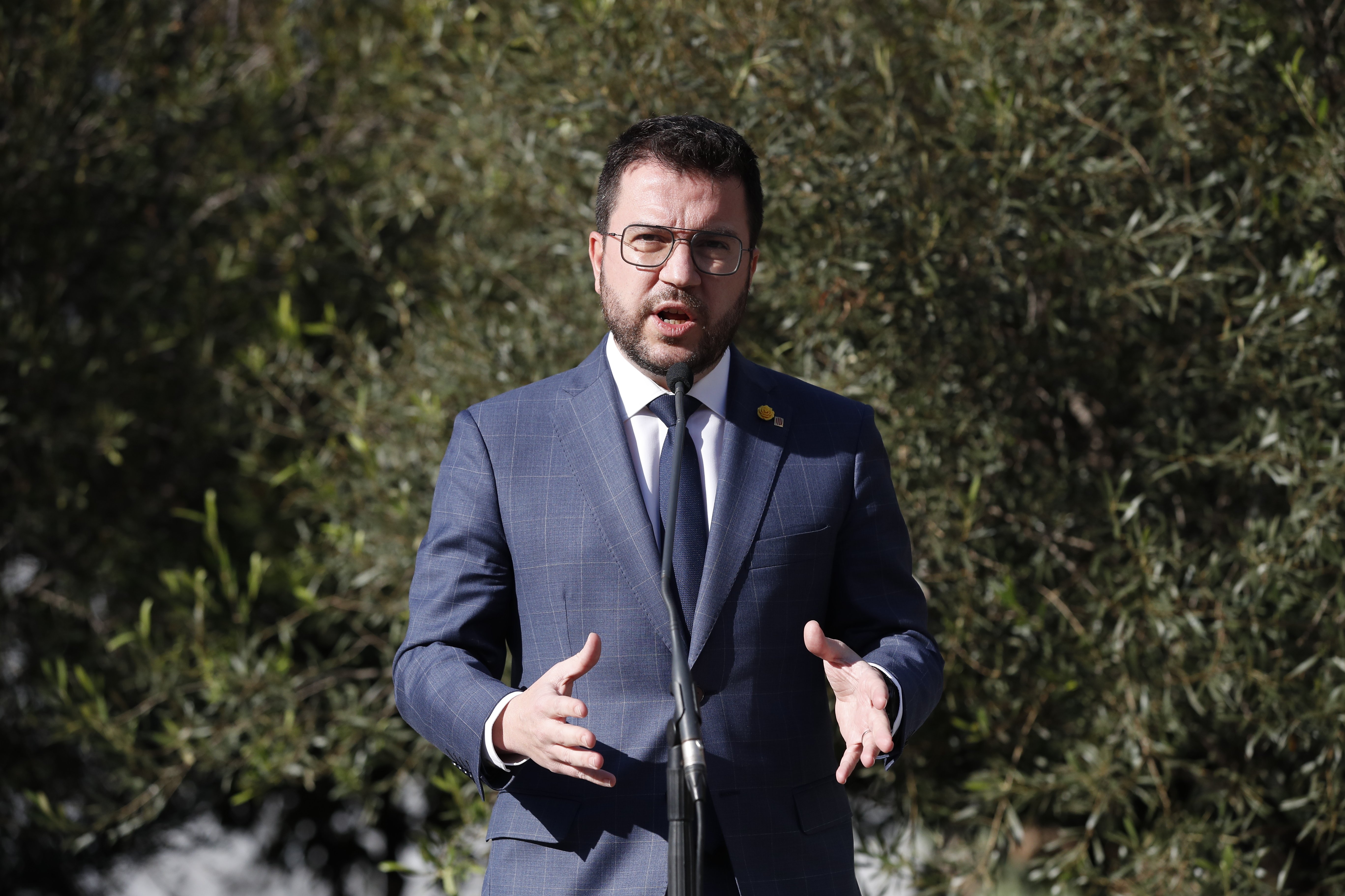 Catalan president Aragonès defends language pact that recognizes Spanish in schools