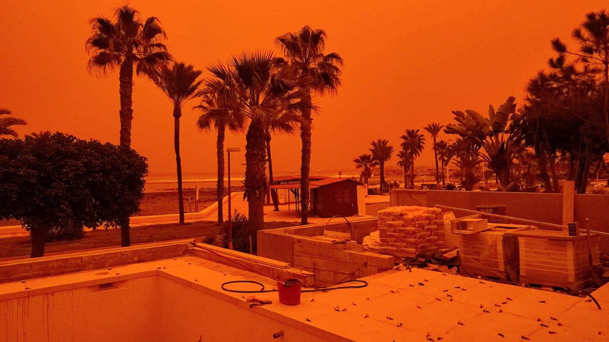 Alerta en Catalunya por la borrasca Celia: teñirá el cielo de un peligroso color rojo