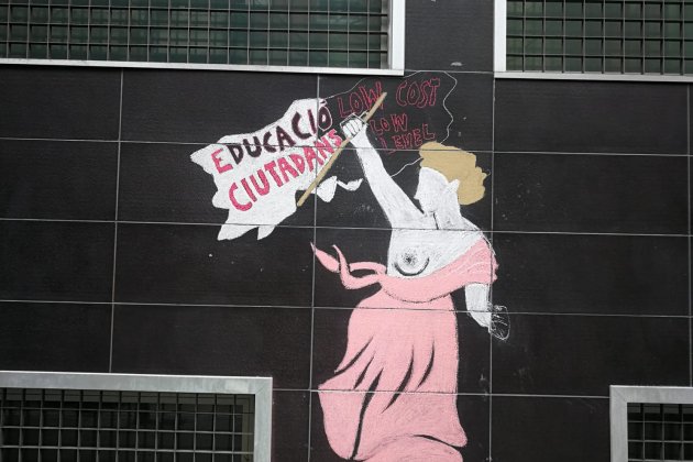 pintadas ies maragall huelga educación