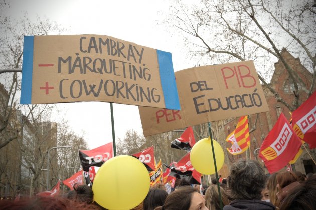 manifestacion huelga educación Carlos Baglietto