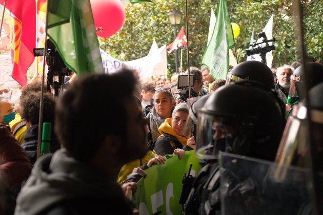 manifestación educación Carlos Baglietto