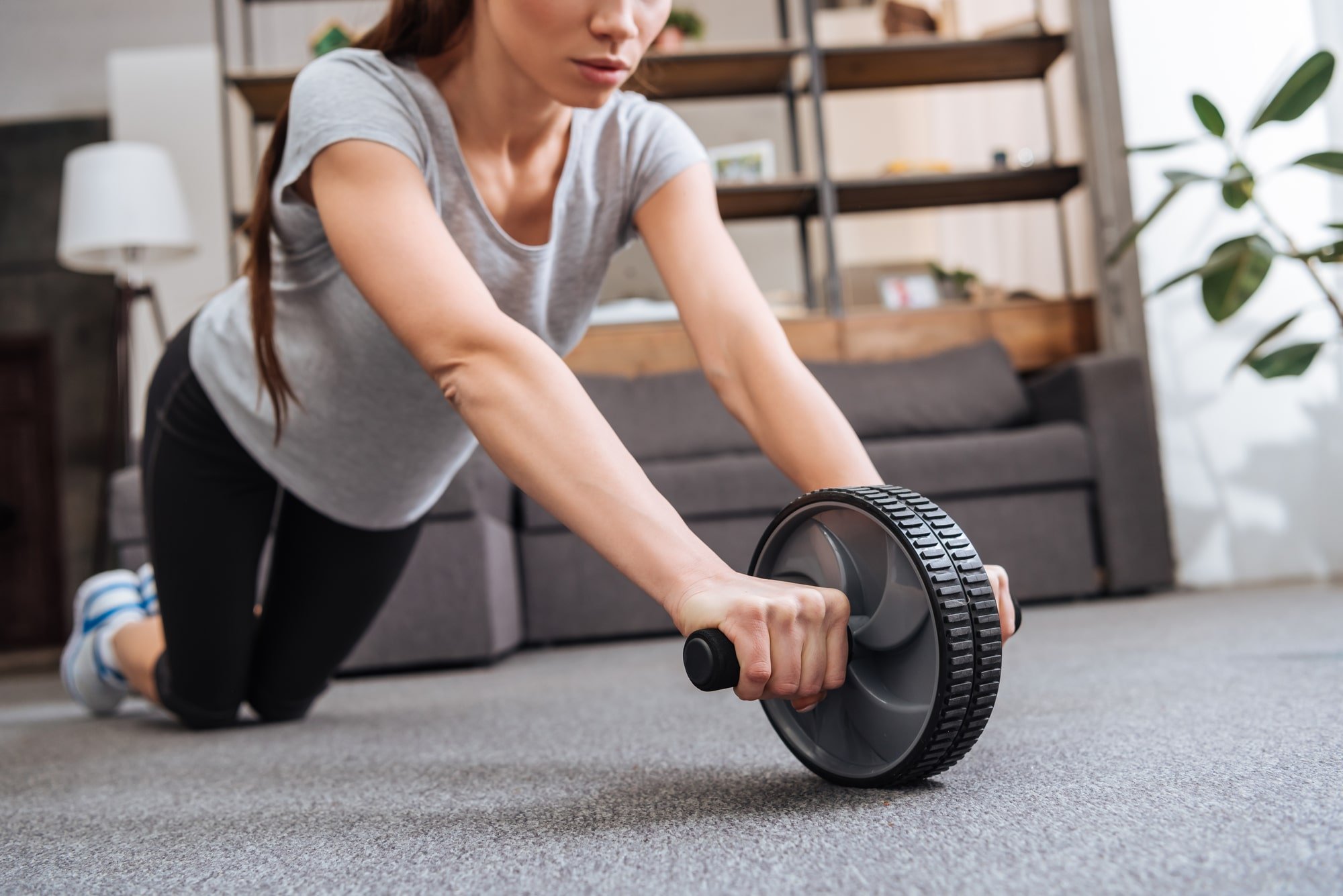 Abdominales con equipamiento: 3 ejercicios fáciles para ayudarte a definir