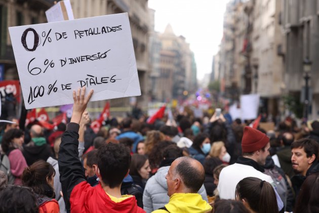 Manifestación maestros y profesores, tercera jornada, vía layetana, ambiente - Sergi Alcàzar