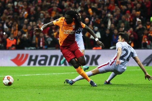 bafetimbi gomis eric garcia galatasaray barca efe