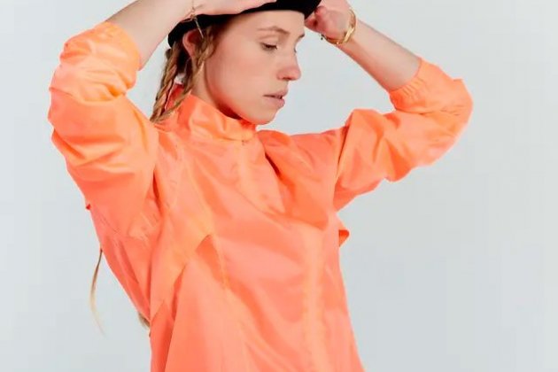 Impermeable ciclisme 100 de mujer1