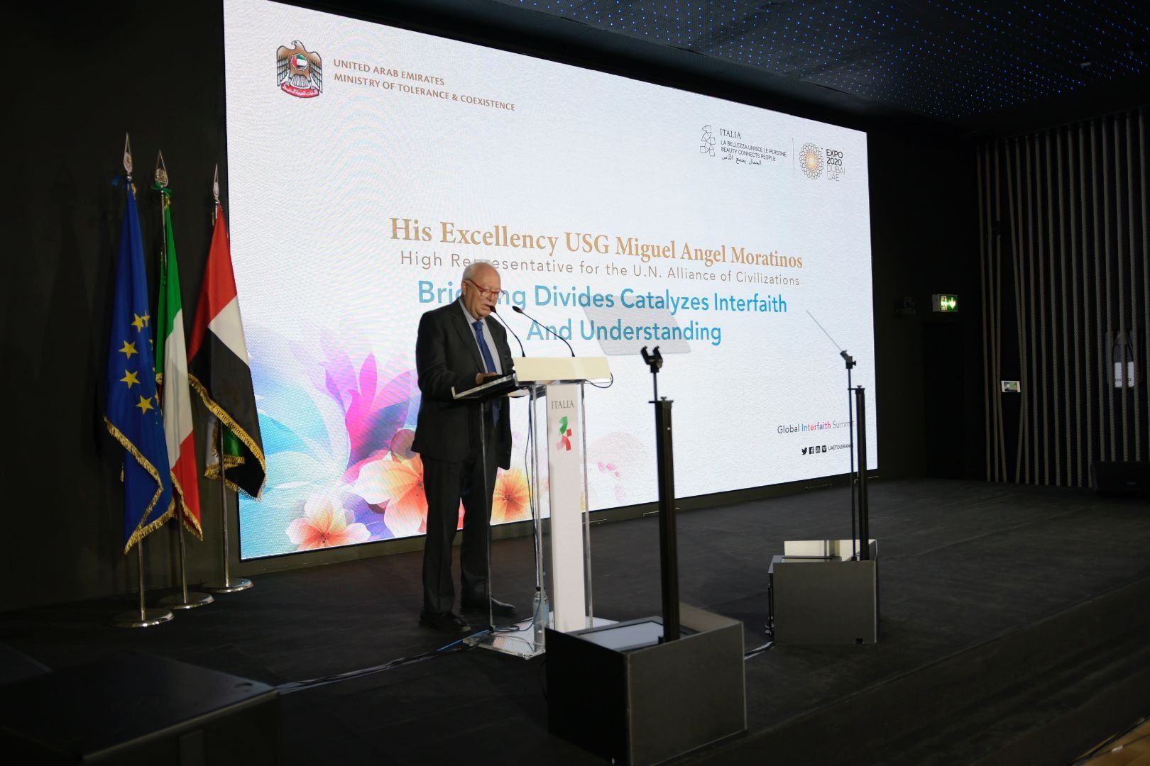 Moratinos titlla de "molt bona notícia" la postura de la Moncloa sobre el Sahara