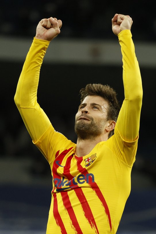 Pique Barca bandera EFE Pique Barca bandera EFE