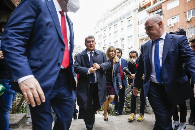 joan laporta mateu alemany fcbarcelona comida directivas real madrid clasico EFE