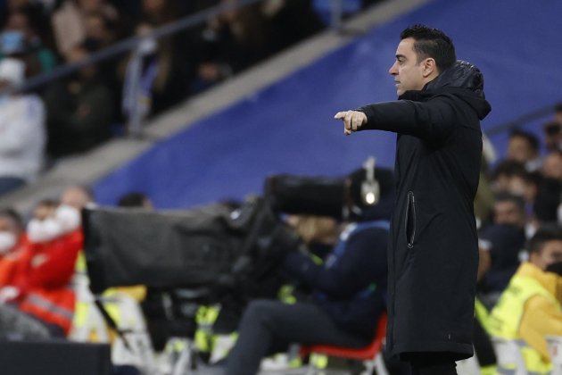 Xavi Hernandez senala Barca EFE