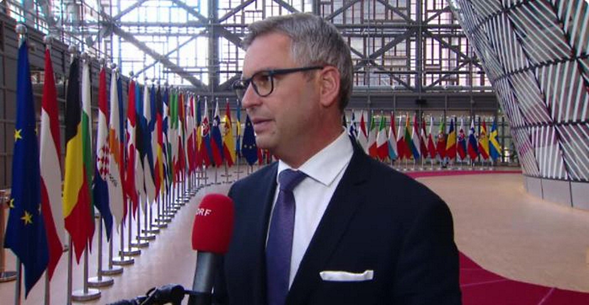 Àustria deixa en evidència Sánchez: rebaixa fins a un 90% els impostos al gas i llum