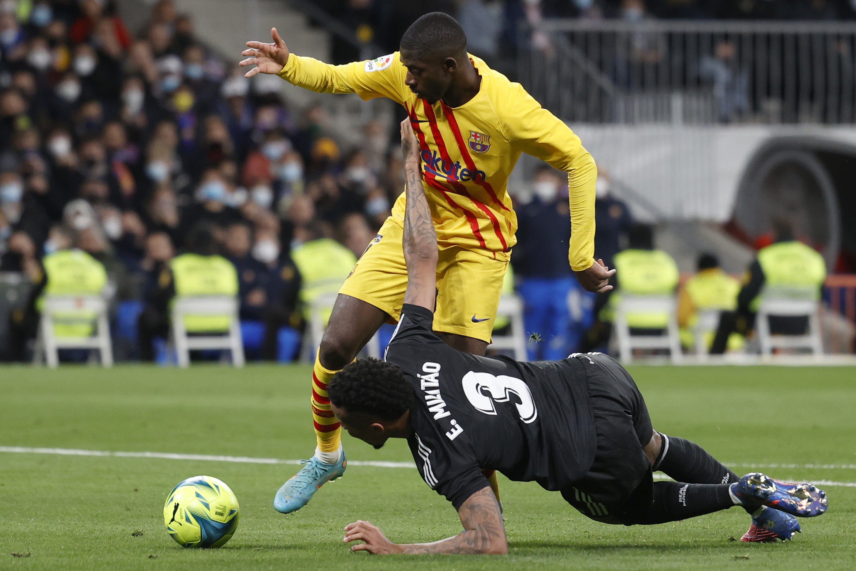 Dembélé está pendiente de un fichaje para traicionar o no a Joan Laporta y Xavi Hernández