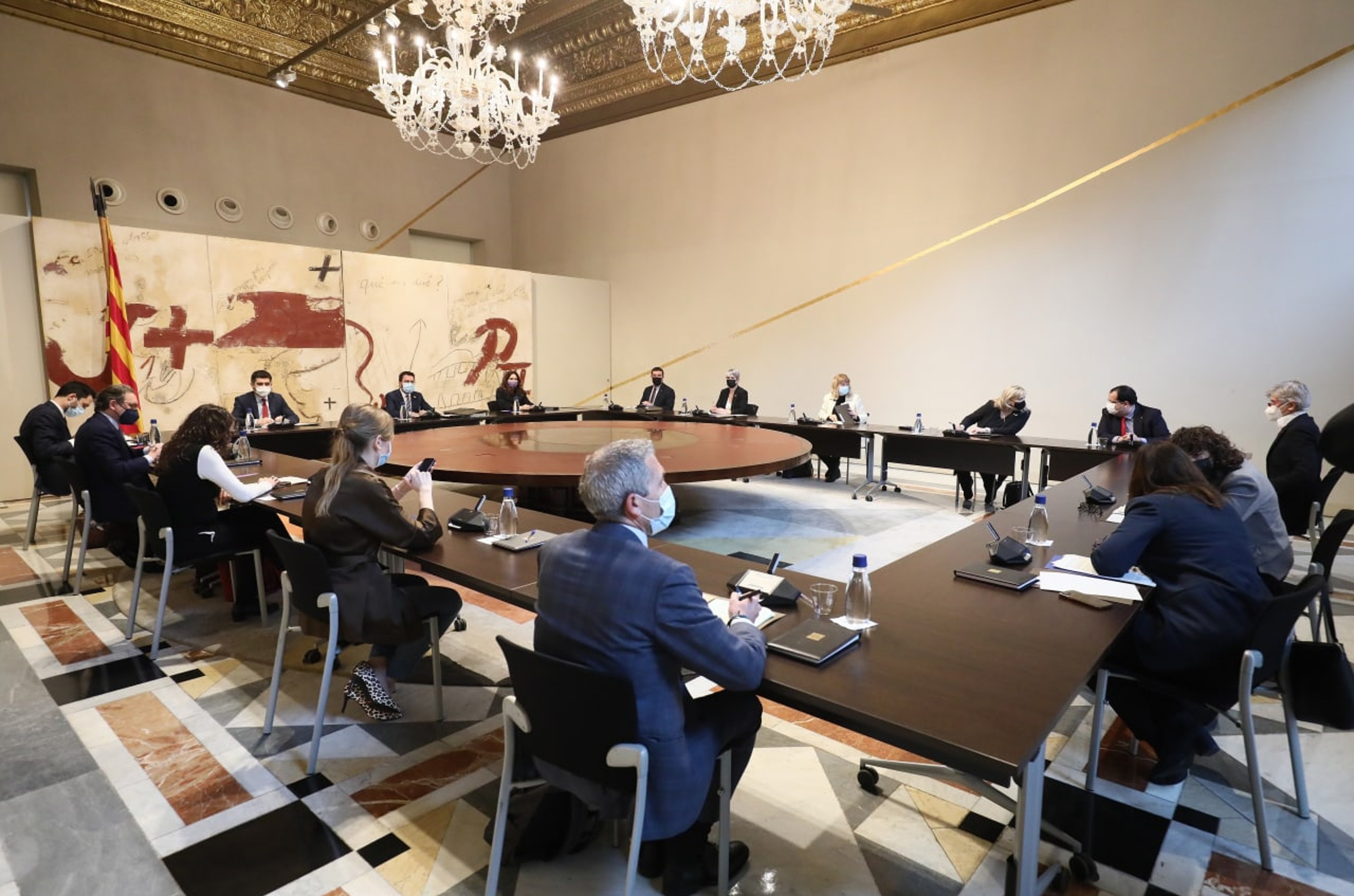 El Govern subratlla que està protegint el català i el model d'escola catalana