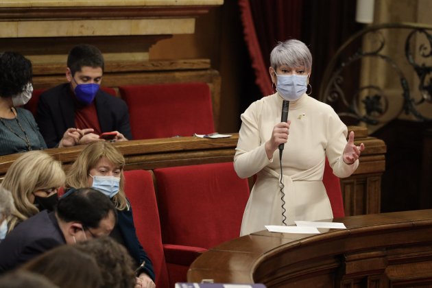 Lourdes Ciuro parlament Montse Giralt Lourdes Ciuro parlament Montse Giralt