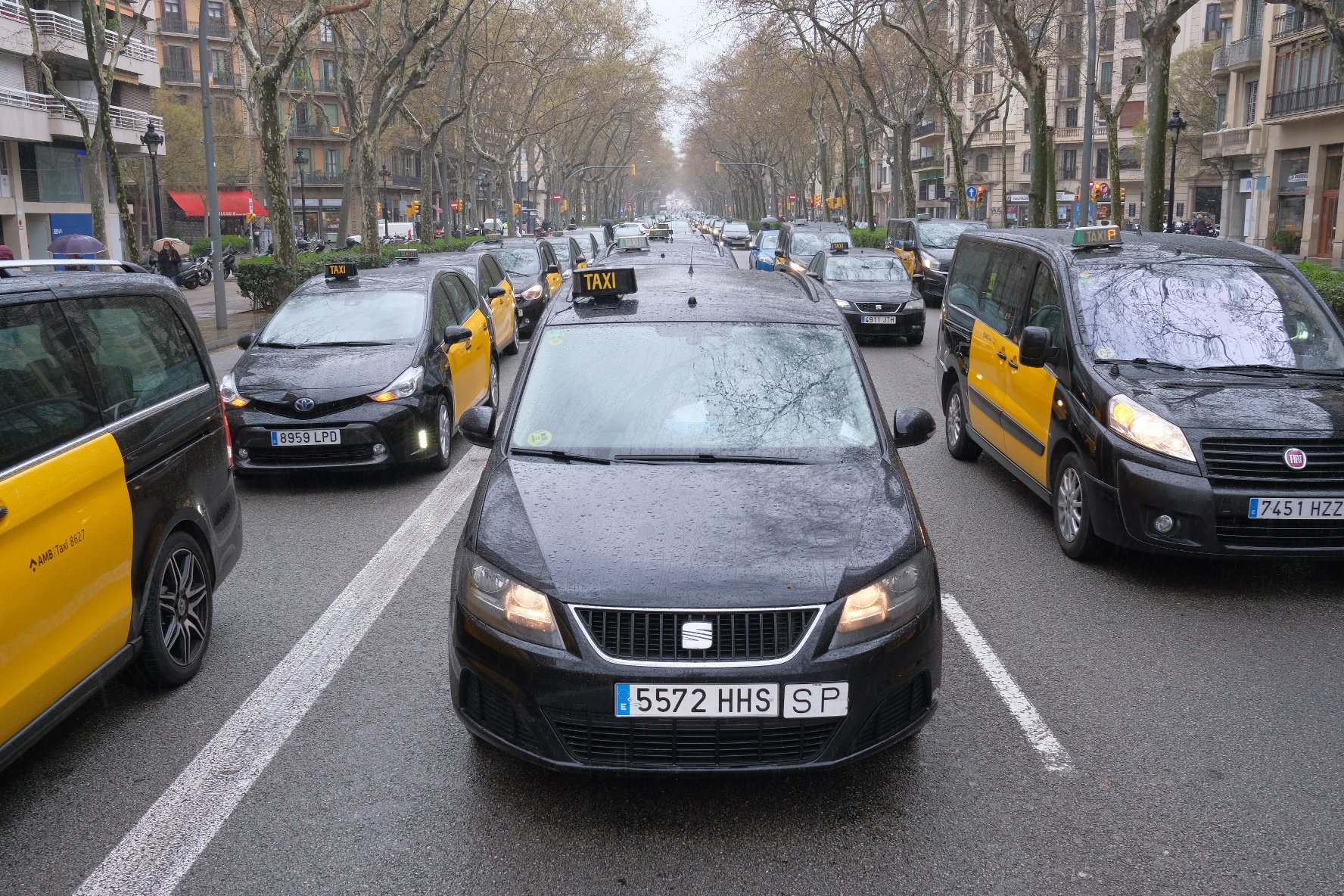 El Taxi de Barcelona se moviliza contra Free Now y el "modelo Madrid"