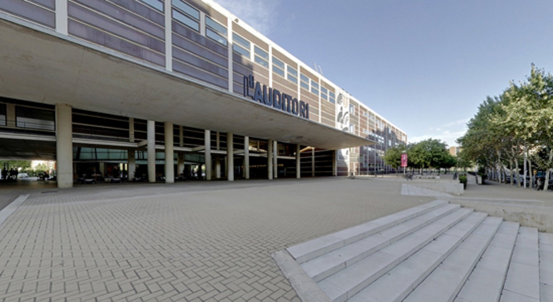 AuditoriBarcelonaExterior1900