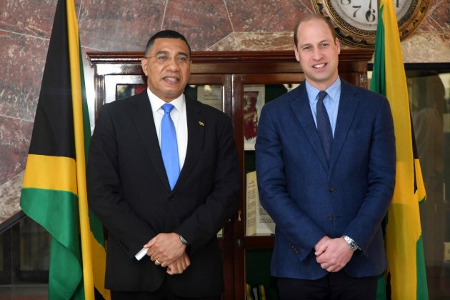 principe Guillermo de Inglaterra y Andrew Holness primero ministro de Jamaica - Efe