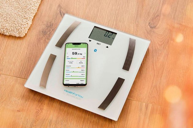 Báscula con medición de grasa corporal1