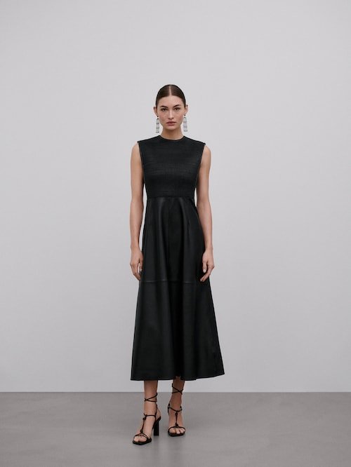 Vestido de Massimo Dutti