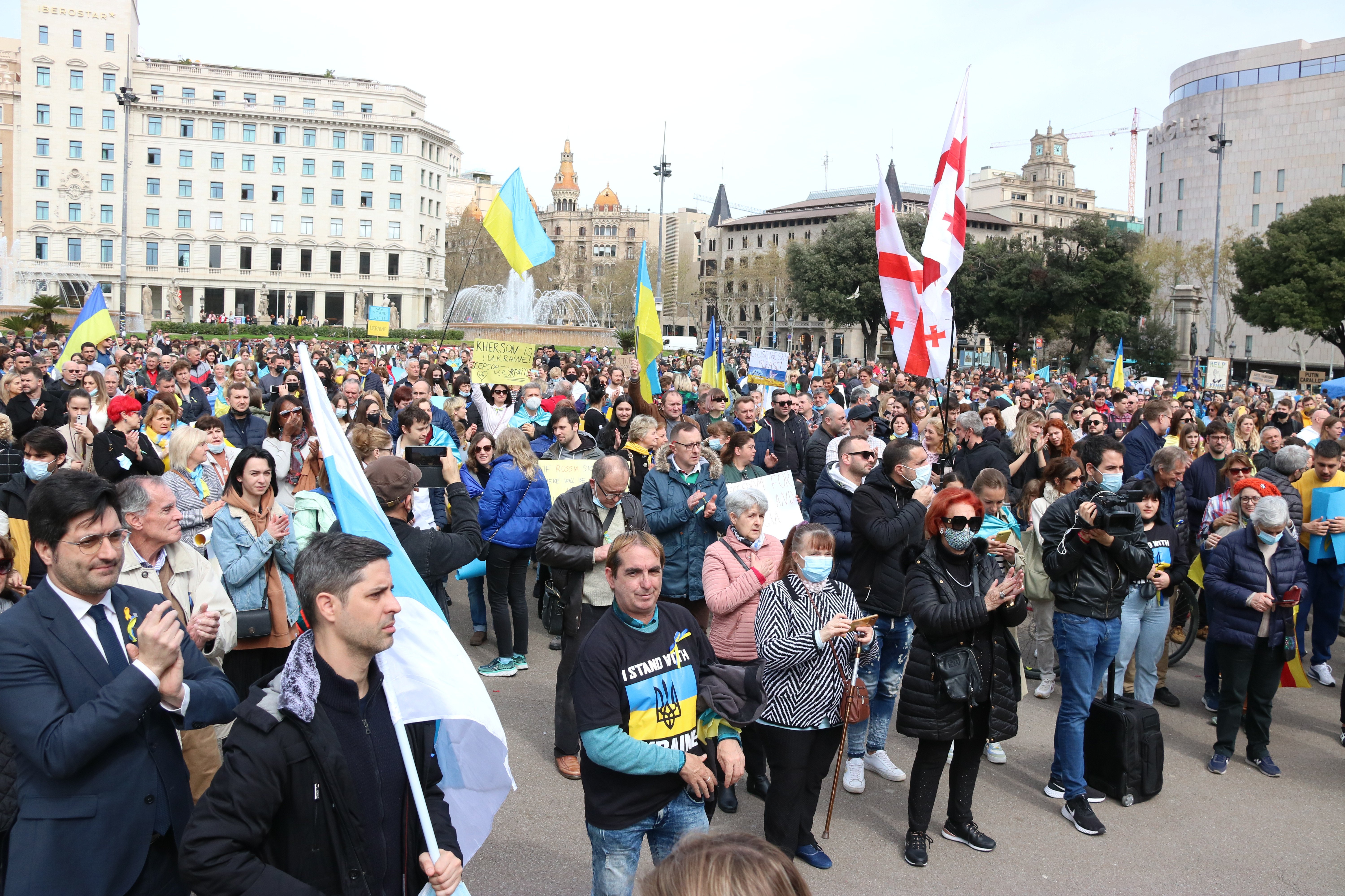 Refugiats ucraïnesos denuncien el col·lapse a la Fira de Barcelona