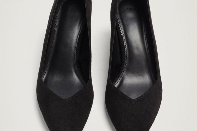 Zapatos de tacón con textura de ante